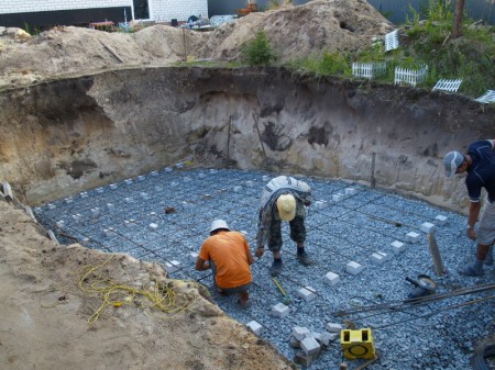 Армирование бетонной плиты под бассейн